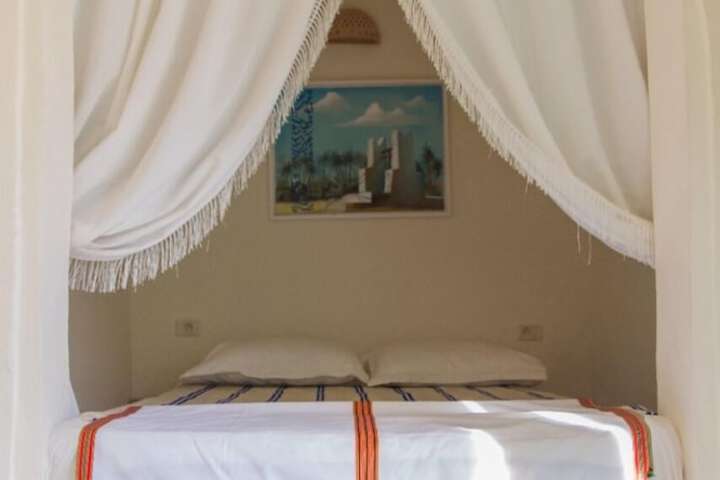 Room 14 of 62