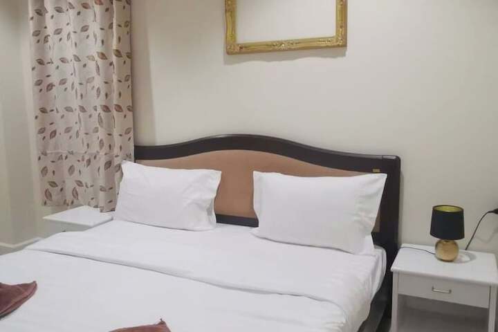 Room 41 of 60
