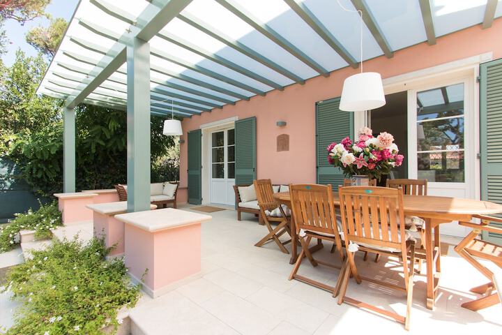Terrace/Patio 35 of 56
