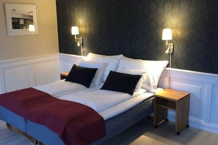 Room 13 of 62