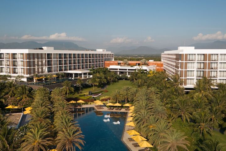 Hotel 303 of 320