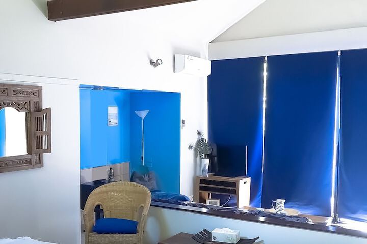 Room 26 of 78