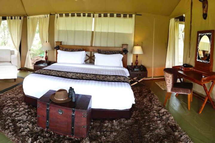 Room 4 of 25