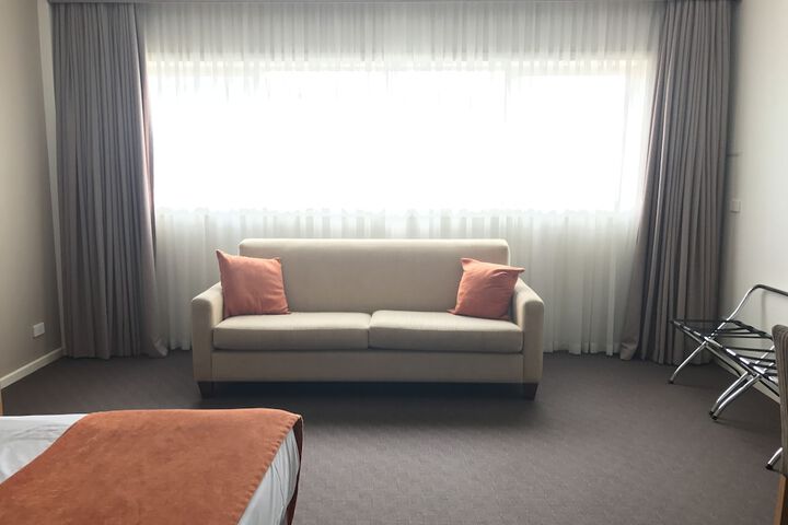 Room 14 of 31