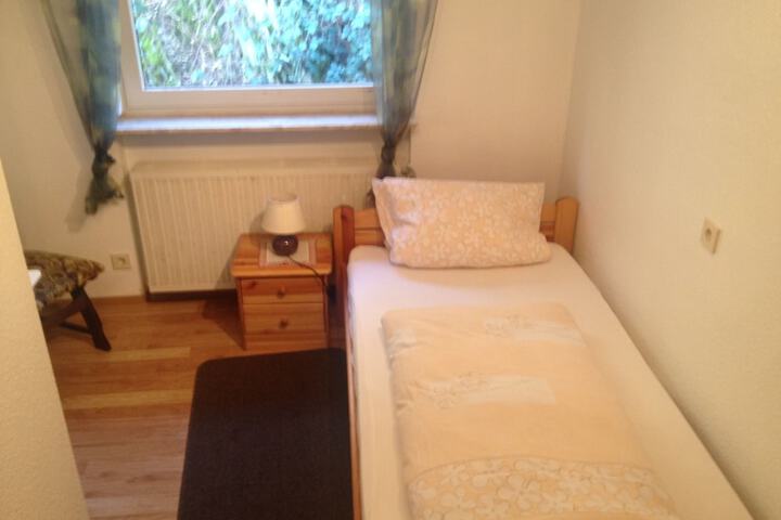 Room 11 of 26
