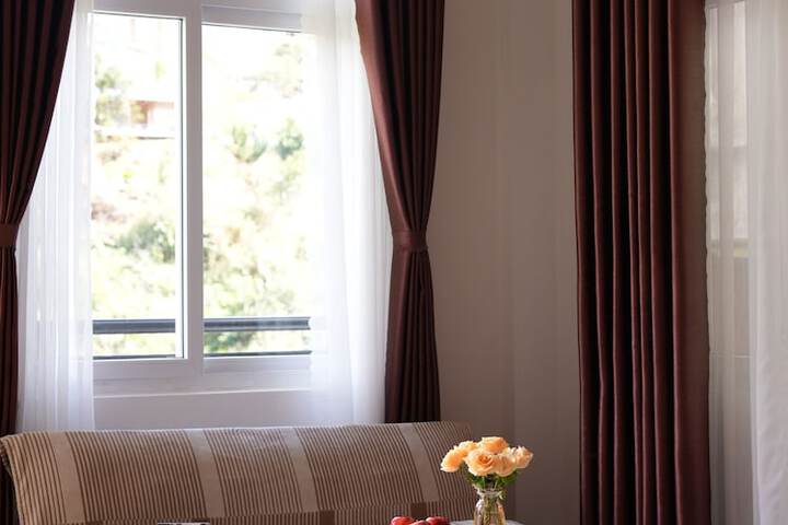 Room 25 of 70