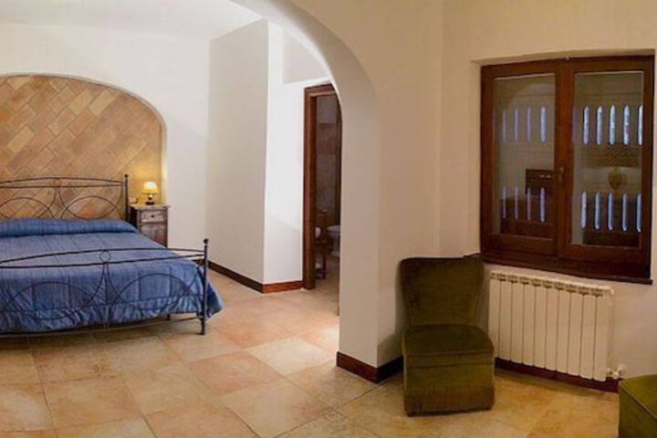 Room 6 of 21