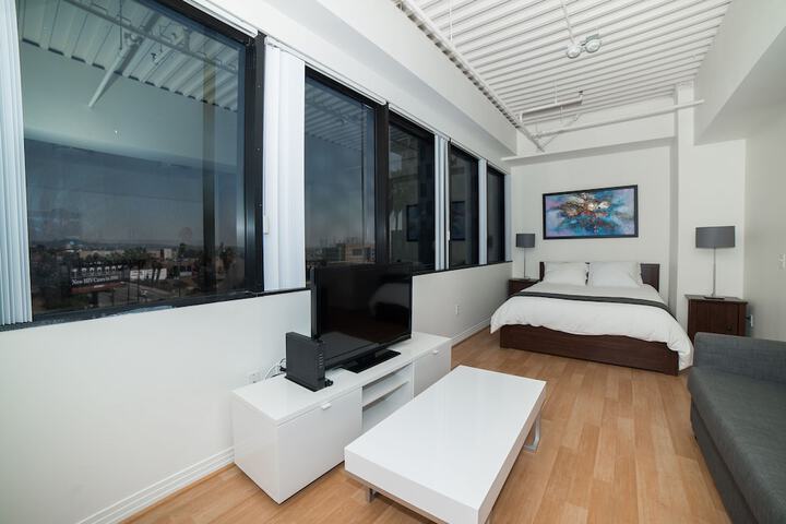 Room 47 of 65