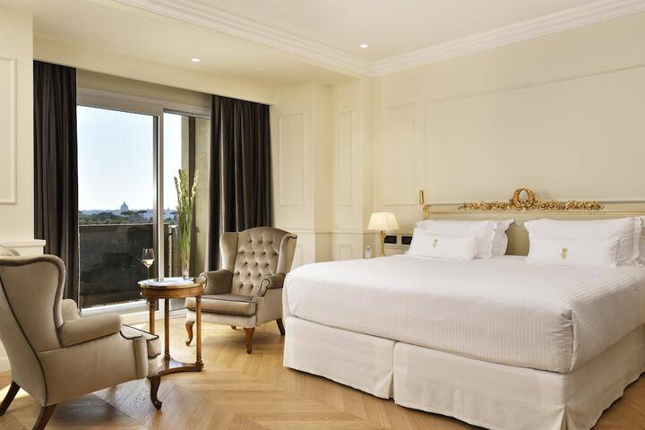 Room 48 of 114