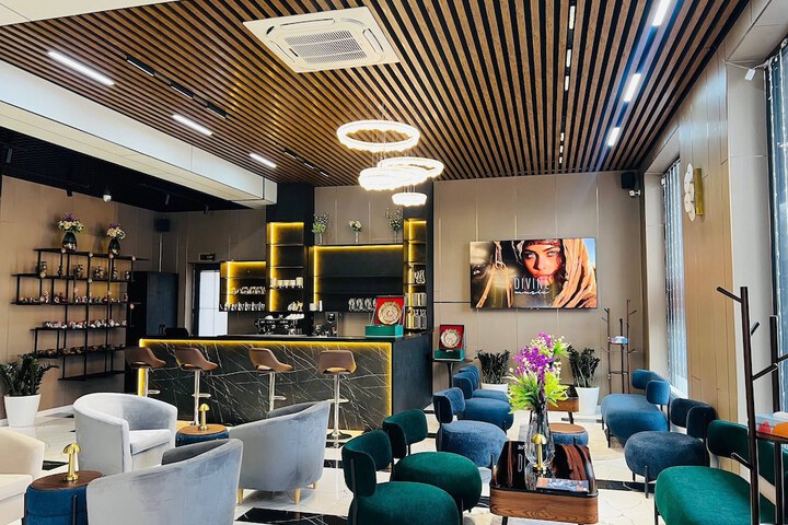 Image of SM Luxury Hotel