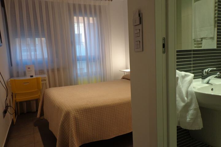 Room 7 of 41
