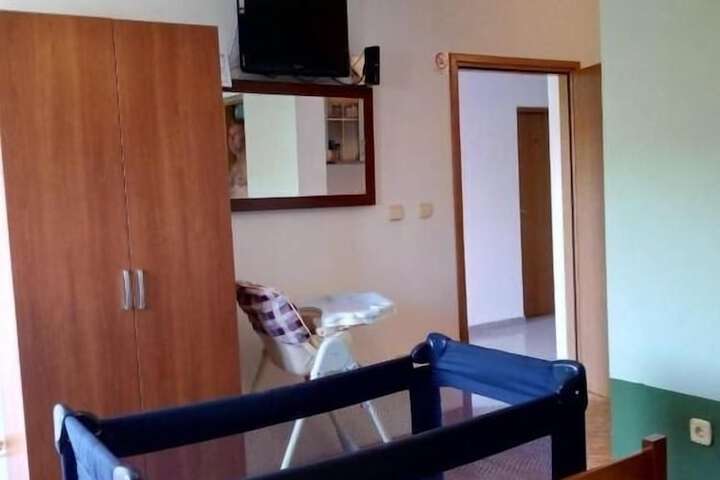 Room 5 of 51
