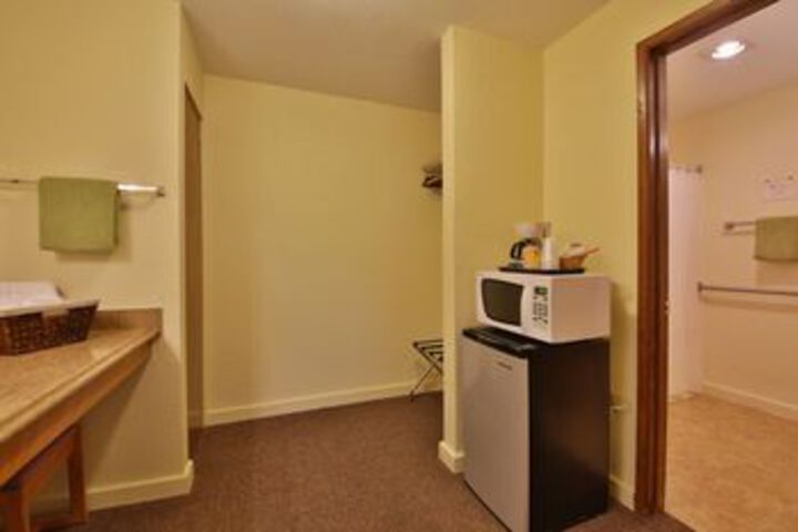 Room 50 of 56