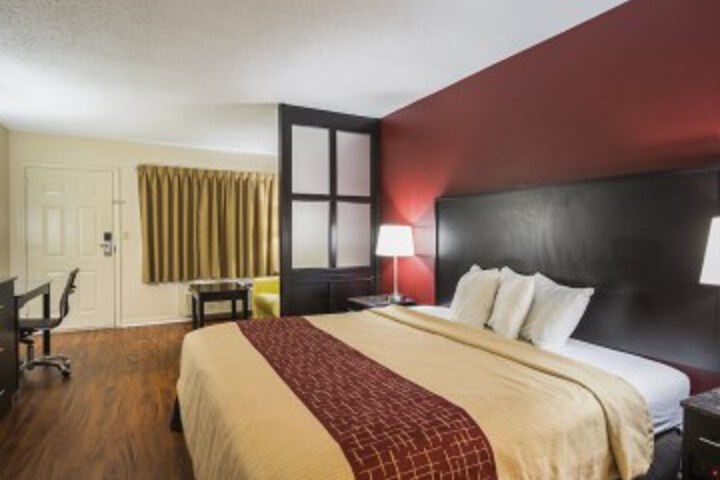 Suite 9 of 47