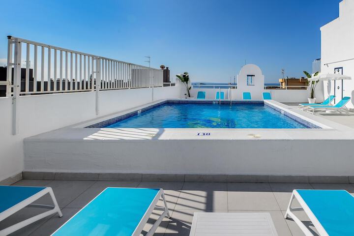 Pools & Facilities