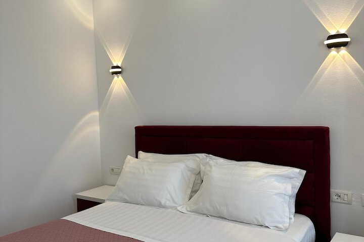 Room 15 of 22