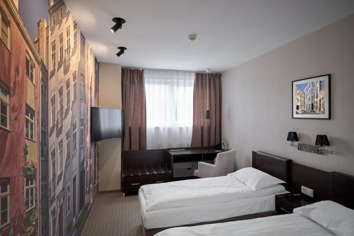 Room 20 of 51