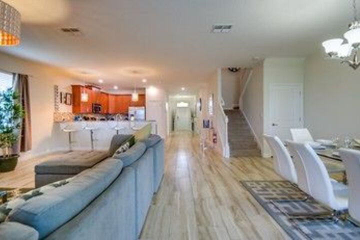 Room 21 of 25