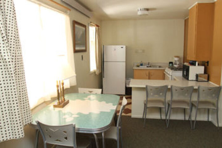Room 25 of 46
