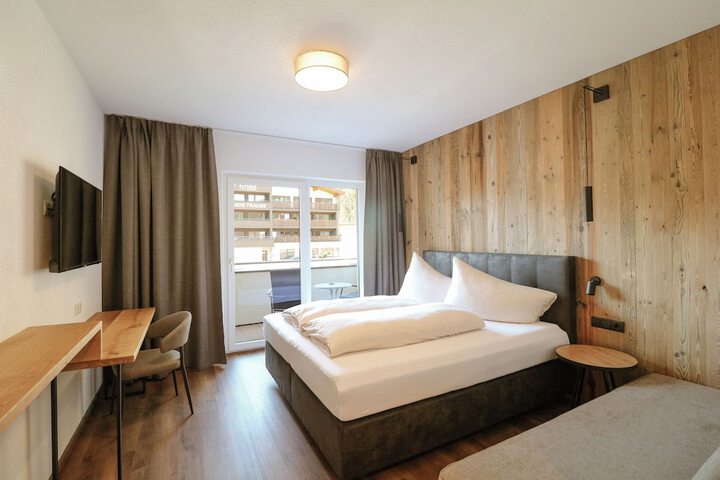 Room 17 of 59