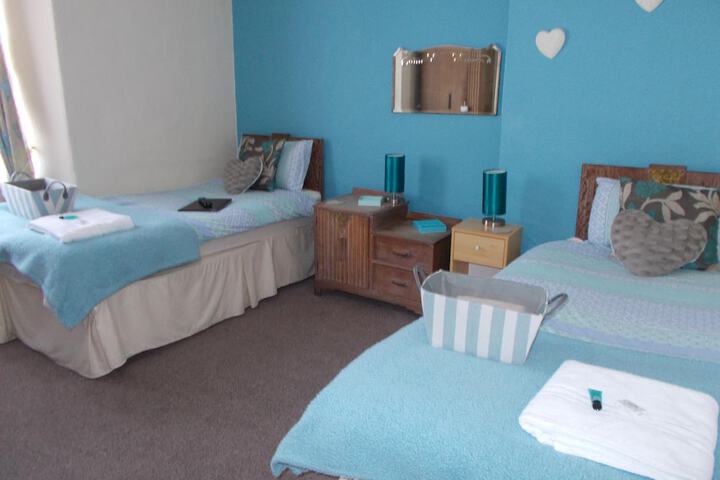 Room 9 of 49