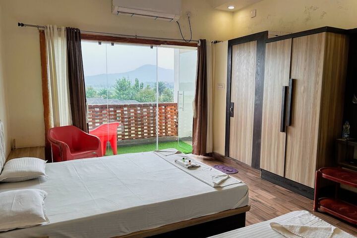 Room 56 of 125