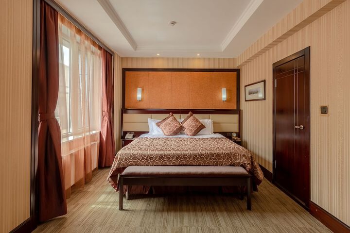 Room 13 of 55