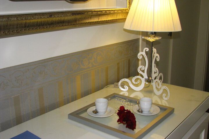 Breakfast/Coffee Service 26 of 41