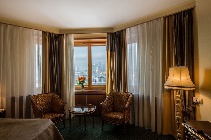 Room 53 of 113