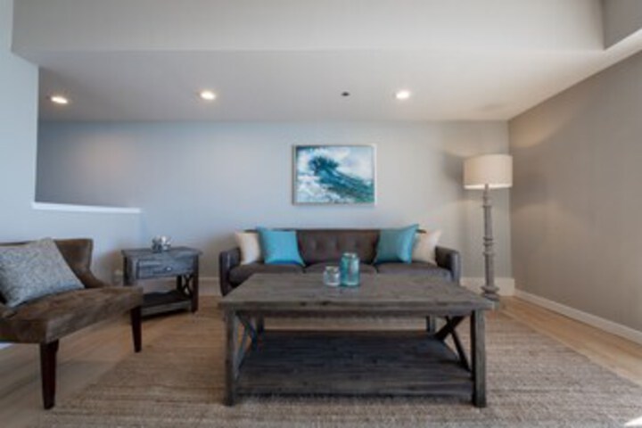 Hotel Interior 18 of 42