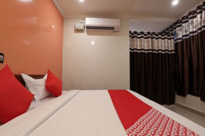 Room 15 of 20