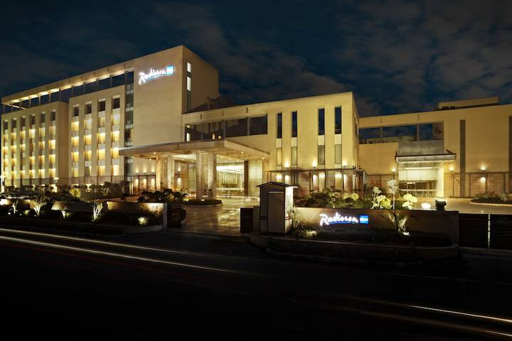 Hotel 106 of 112