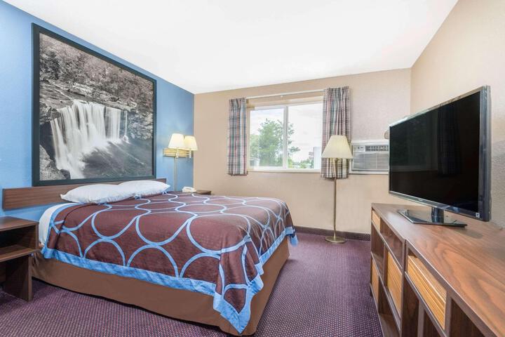 2 Double Beds (5 of 12)