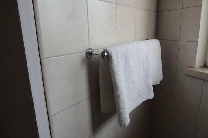 Room 15 of 21