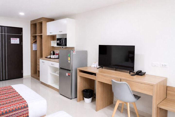 Room 60 of 103