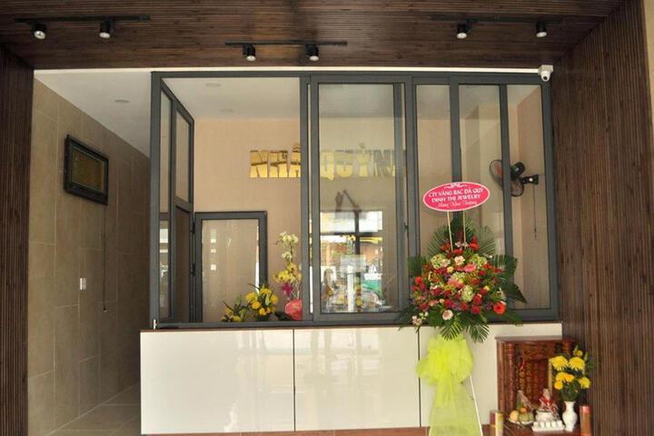 Nhã Quỳnh Hotel