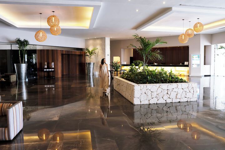 Hotel Interior 3 of 78