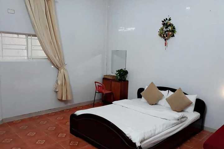 Room 20 of 48