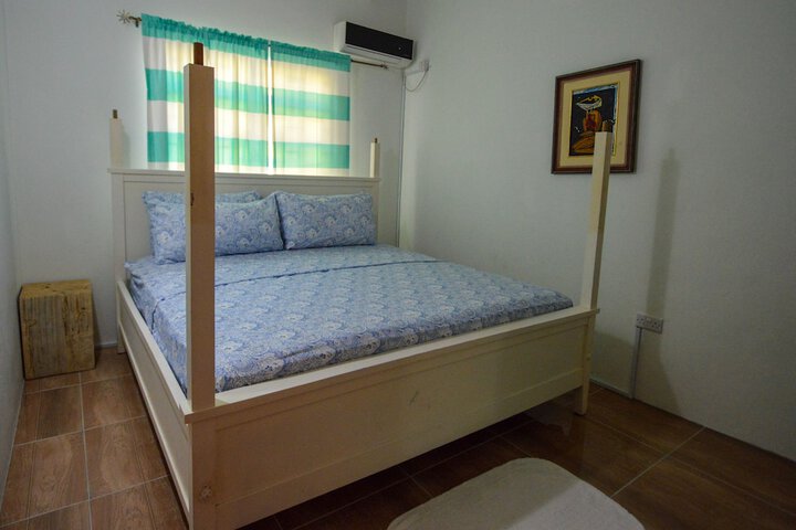 Room 2 of 55