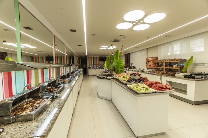 Dining 115 of 160