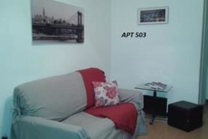 Room 8 of 34