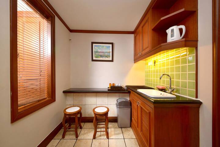 Private kitchenette
