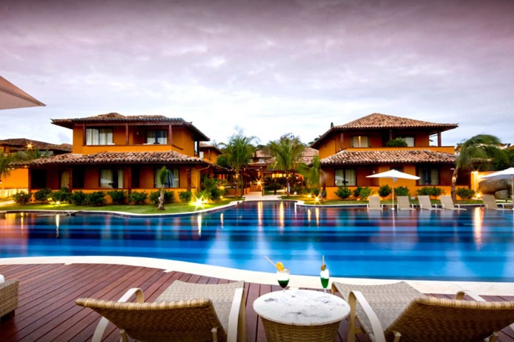 Exterior of Hotel Ferradura Resort
