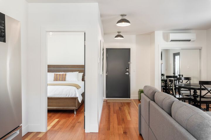 Room 48 of 103
