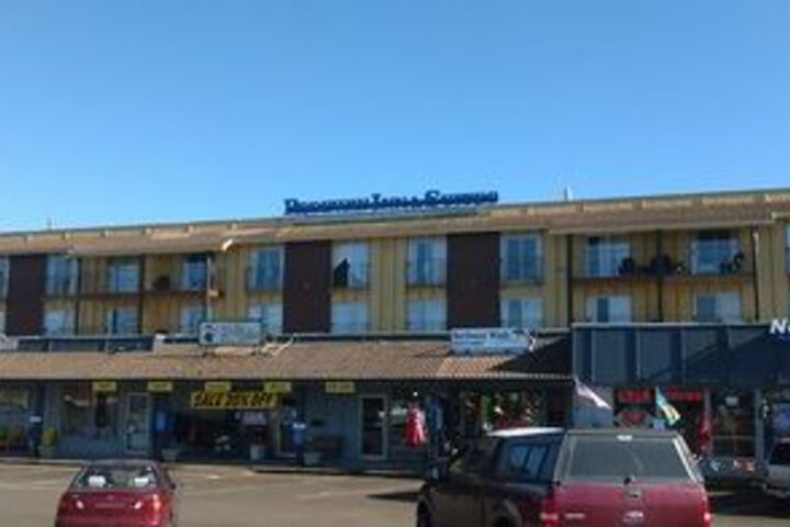 Image of OYO Ocean Breeze Hotel at Lincoln City