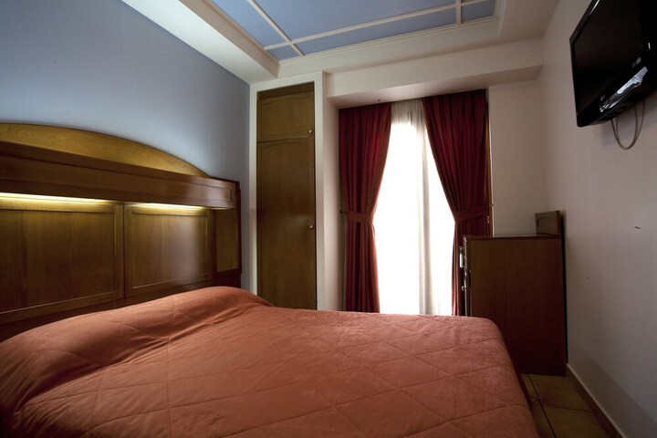 Room 21 of 59