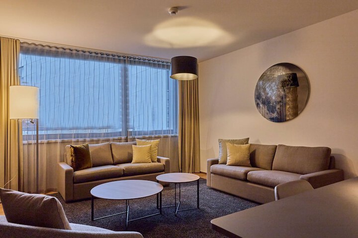 Room 61 of 289