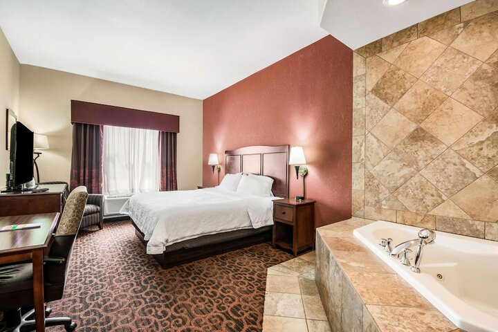 1 King Bed with Shower (15 of 16)