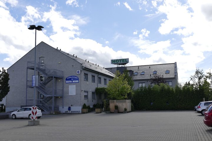 Hotel 55 of 56