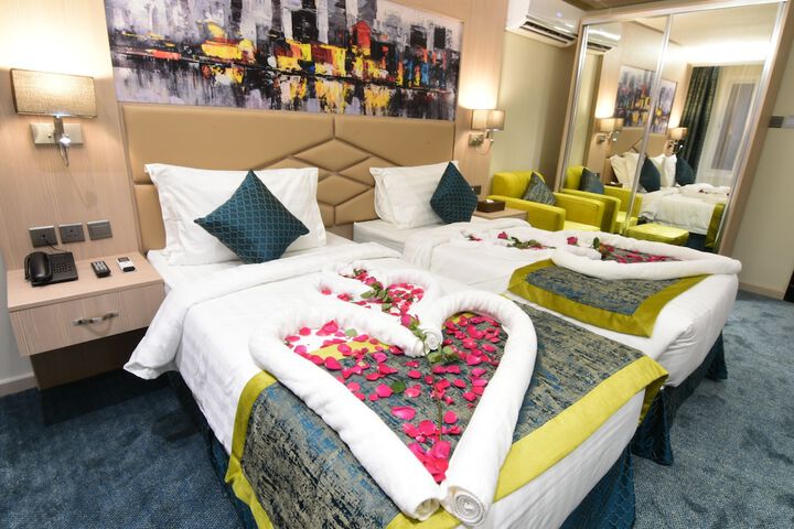 Room 4 of 55